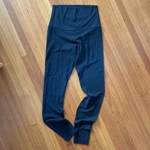 lululemon align size 6